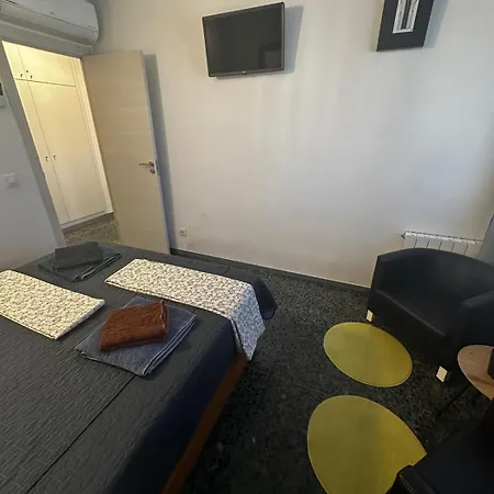 Апартаменти Sunnyside Lloret Льорет-де-Мар