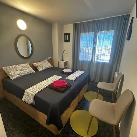 Апартаменти Sunnyside Lloret Льорет-де-Мар