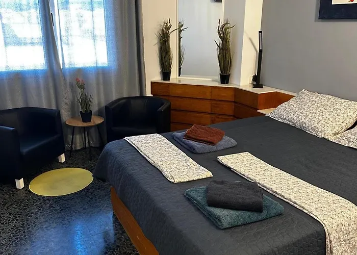 Апартаменти Sunnyside Lloret *